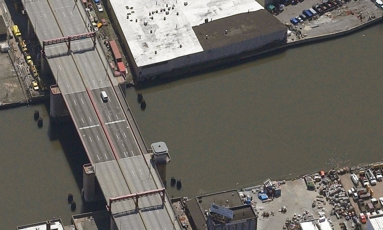 The Pulaski Bridge: The Pulaski Bridge 4